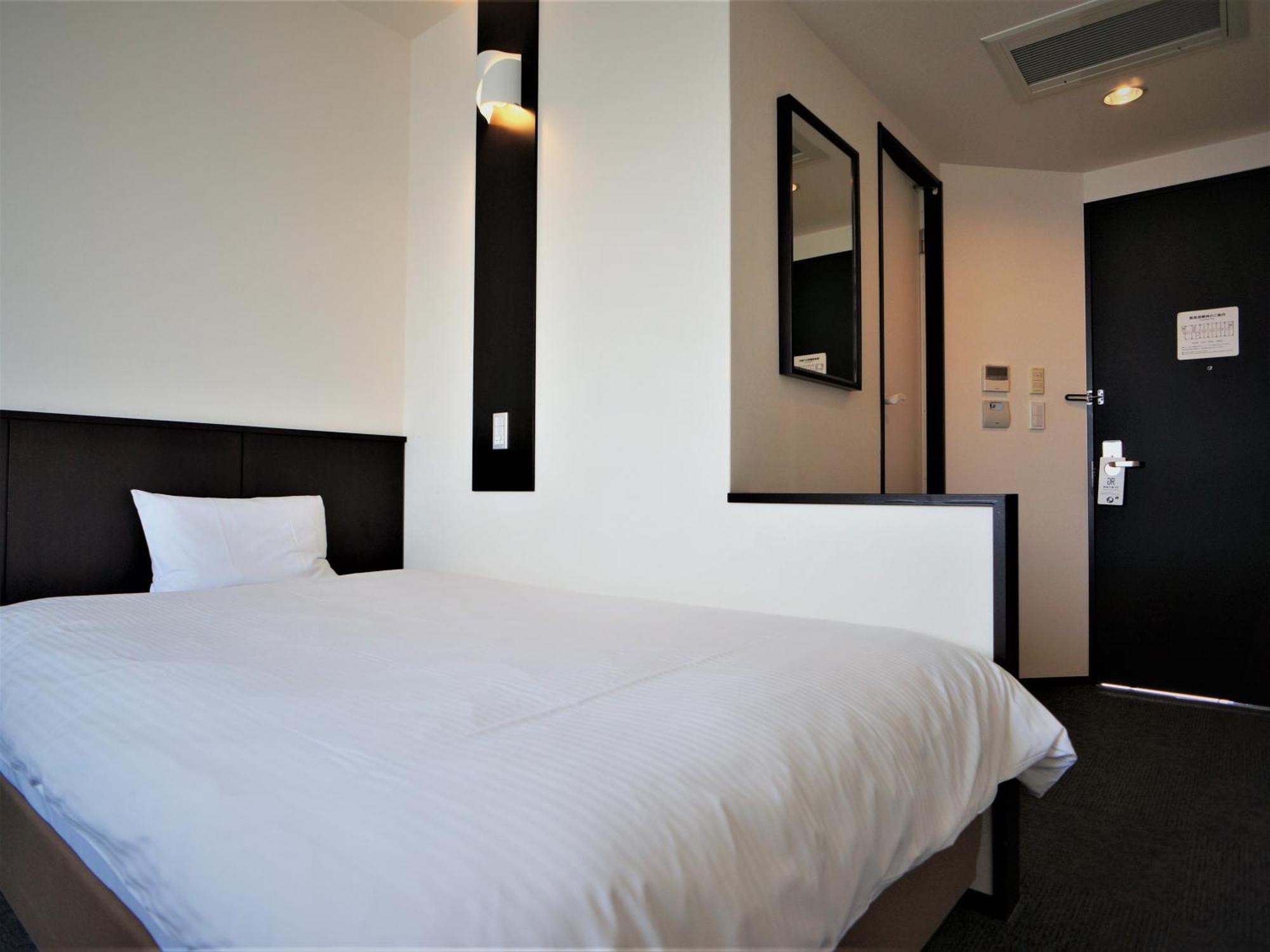 Green Rich Hotel Tosu Ekimae Εξωτερικό φωτογραφία