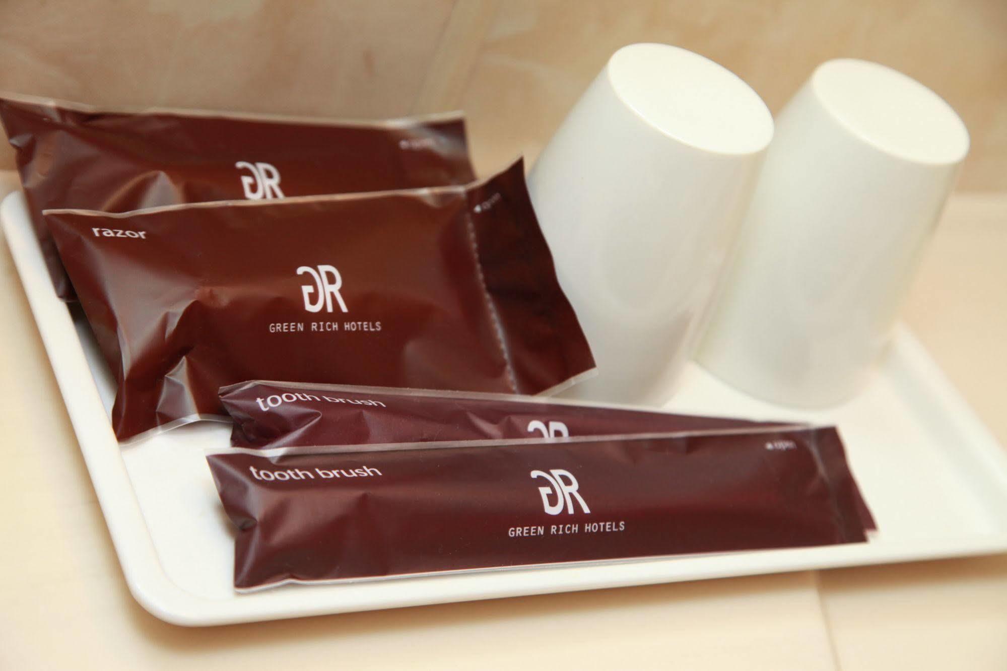 Green Rich Hotel Tosu Ekimae Εξωτερικό φωτογραφία